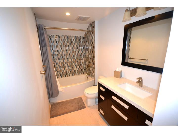 321 Croft Road North Wales, PA 19454 - Photo 15 of 20 Bathroom