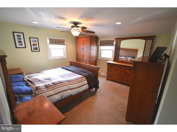 321 Croft Road North Wales, PA 19454 - Photo 10 of 20 Bedroom - Main
