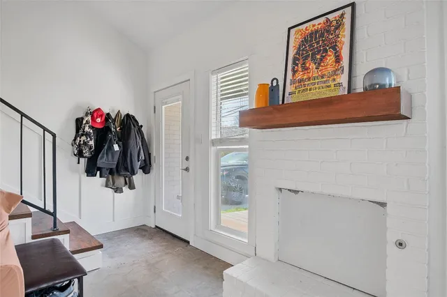 $625,000 | 2001 Iroquois Lane, Austin, TX 78741