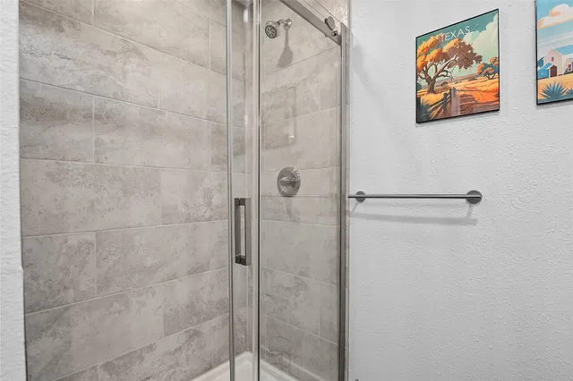 $625,000 | 2001 Iroquois Lane, Austin, TX 78741