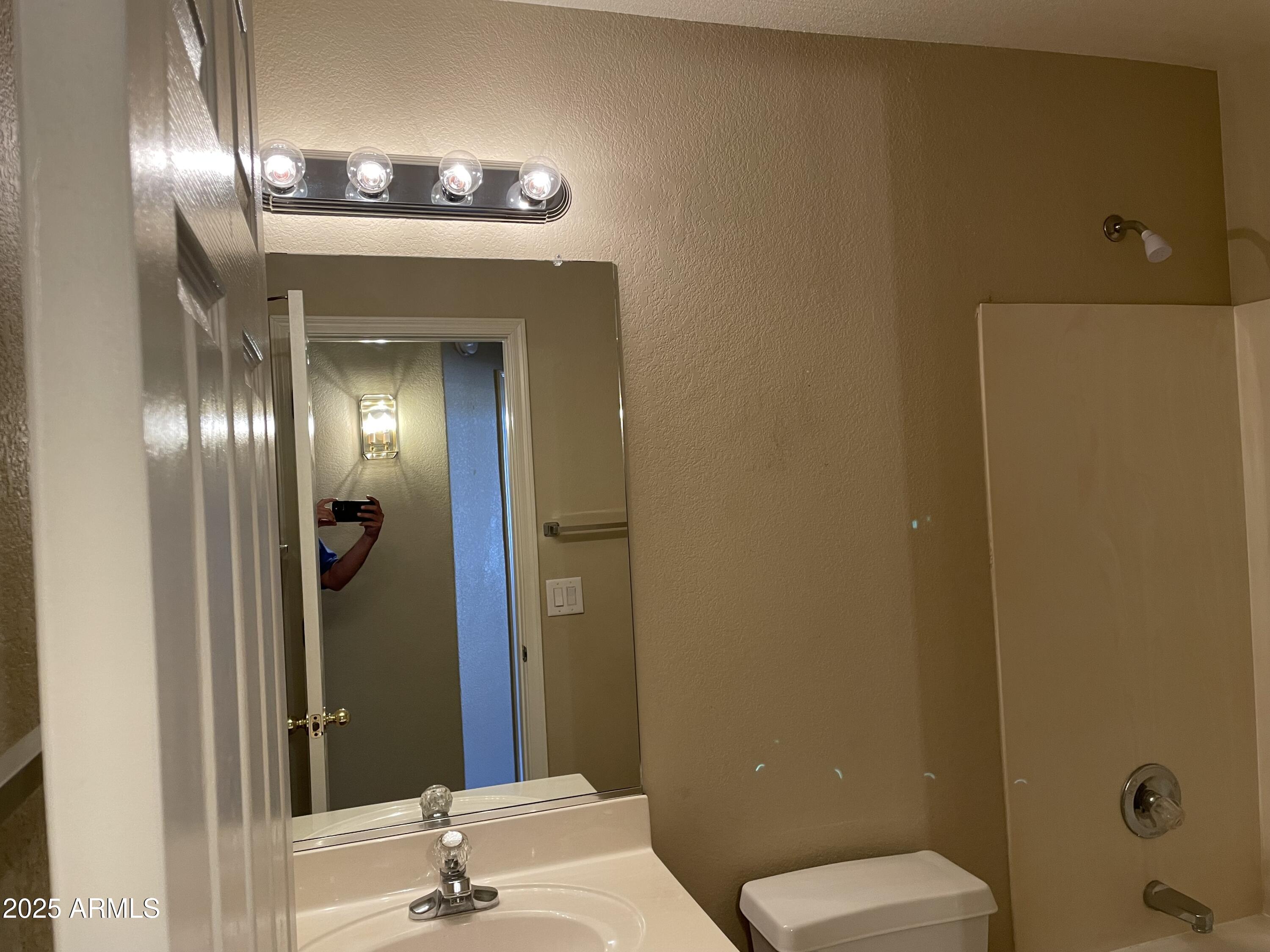 8949 West Kathleen Road Peoria, AZ 85382 - Photo 18 of 28
