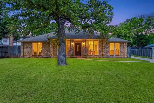 $420,000 | 517 East Beady Road, Arlington, TX 76006