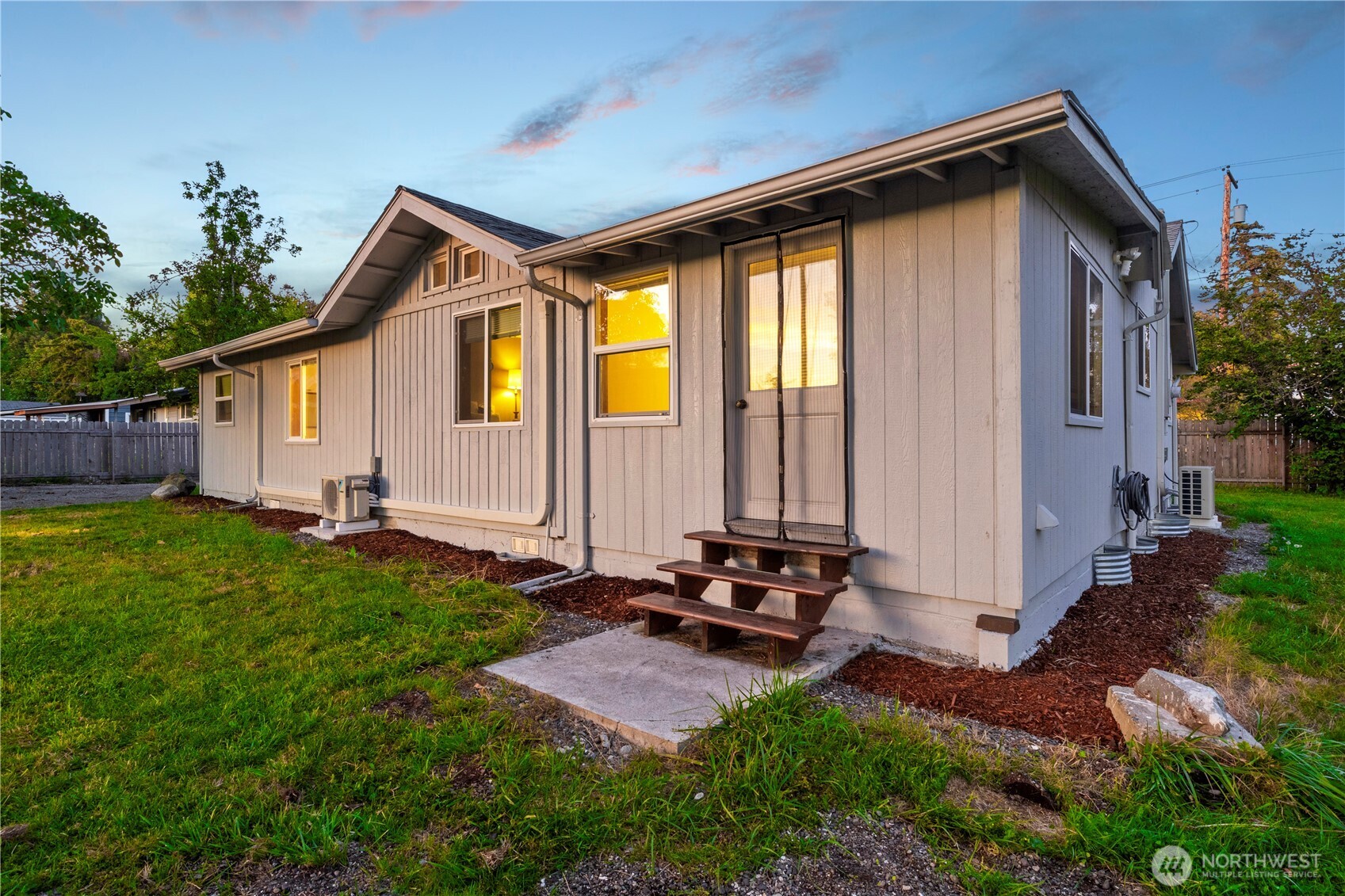 2579 Finkbonner Road Bellingham, WA 98226 - Photo 19 of 20 Gallery Image 19