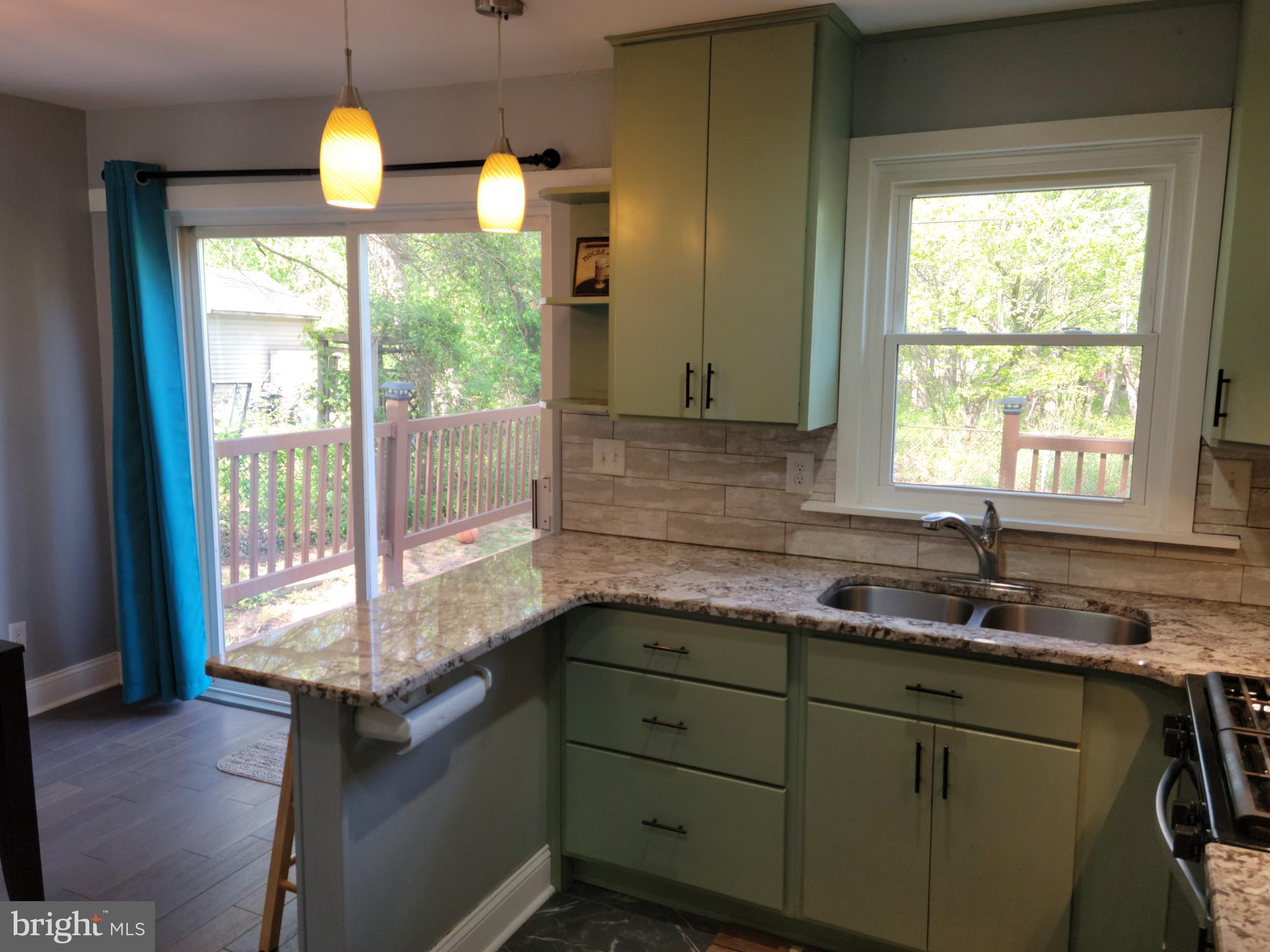 729 Valley Road Phoenixville, PA 19460 - Photo 11 of 21 Kitchen