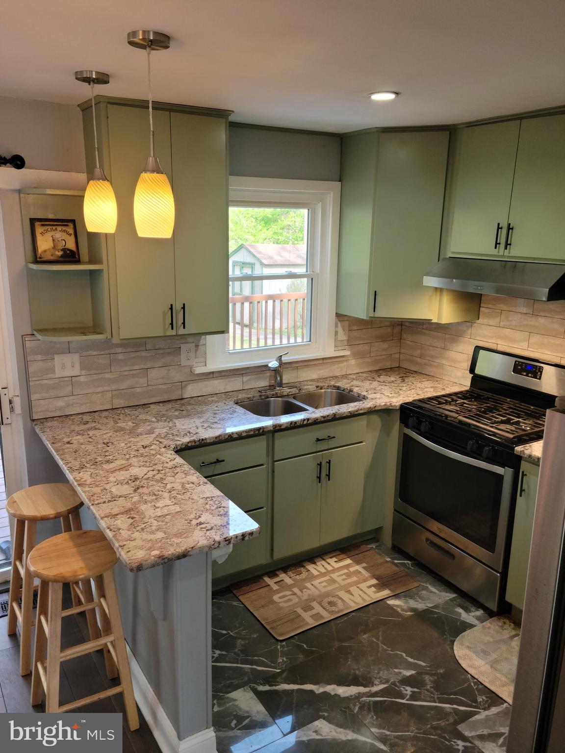 729 Valley Road Phoenixville, PA 19460 - Photo 14 of 21 Kitchen