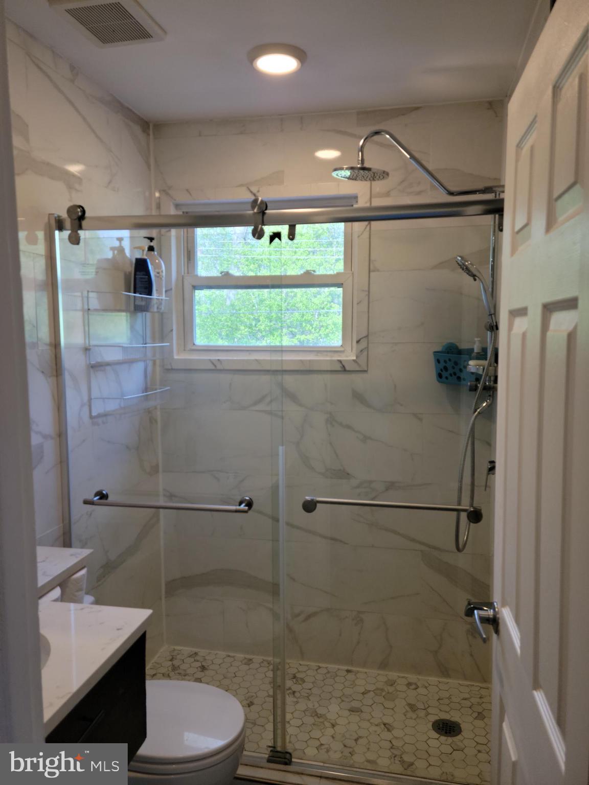 729 Valley Road Phoenixville, PA 19460 - Photo 15 of 21 Bathroom