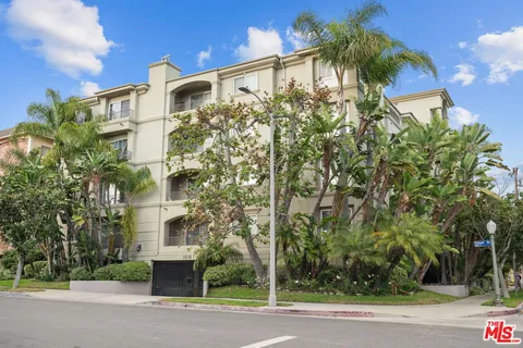 $1,095,000 | 1830 Pelham Avenue, Unit 301, Los Angeles, CA 90025