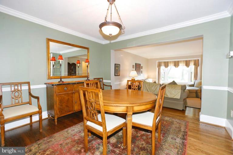 7264 Evans Mill Road McLean, VA 22101 - Photo 14 of 30 Dining Room #2