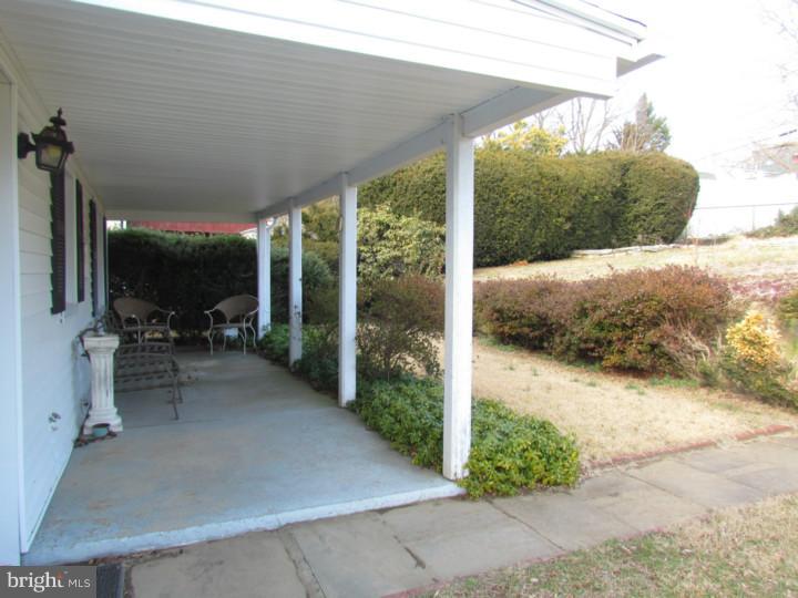 2103 Jenkintown Road Glenside, PA 19038 - Photo 3 of 24 Patio
