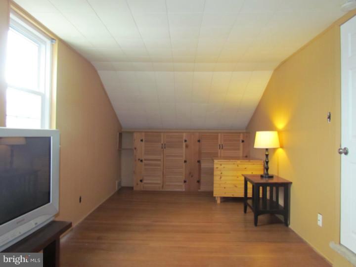 2103 Jenkintown Road Glenside, PA 19038 - Photo 21 of 24 Bedroom