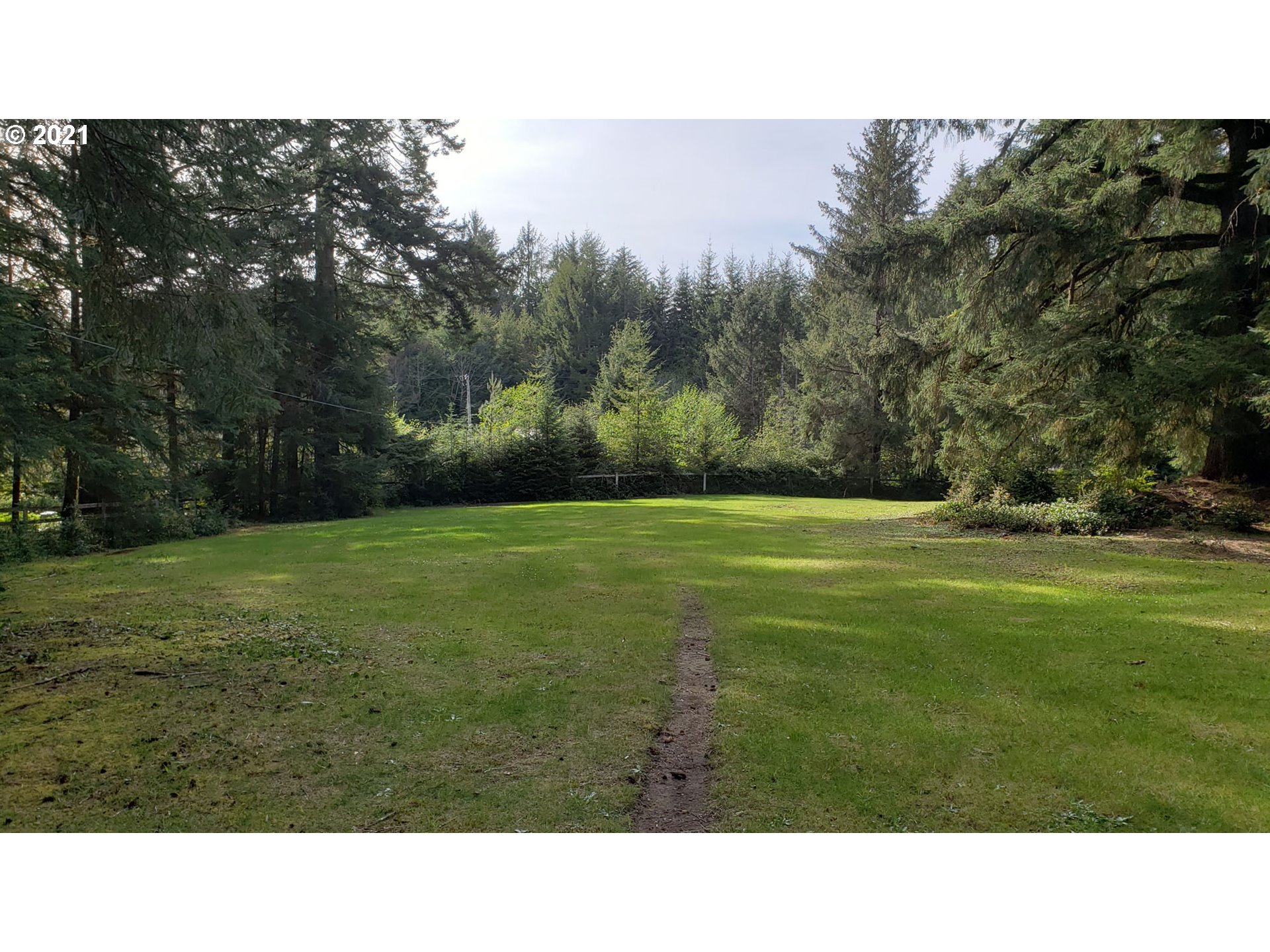 84275 Clear Lake Road Florence, OR 97439 - Photo 31 of 32 Gallery Image 31