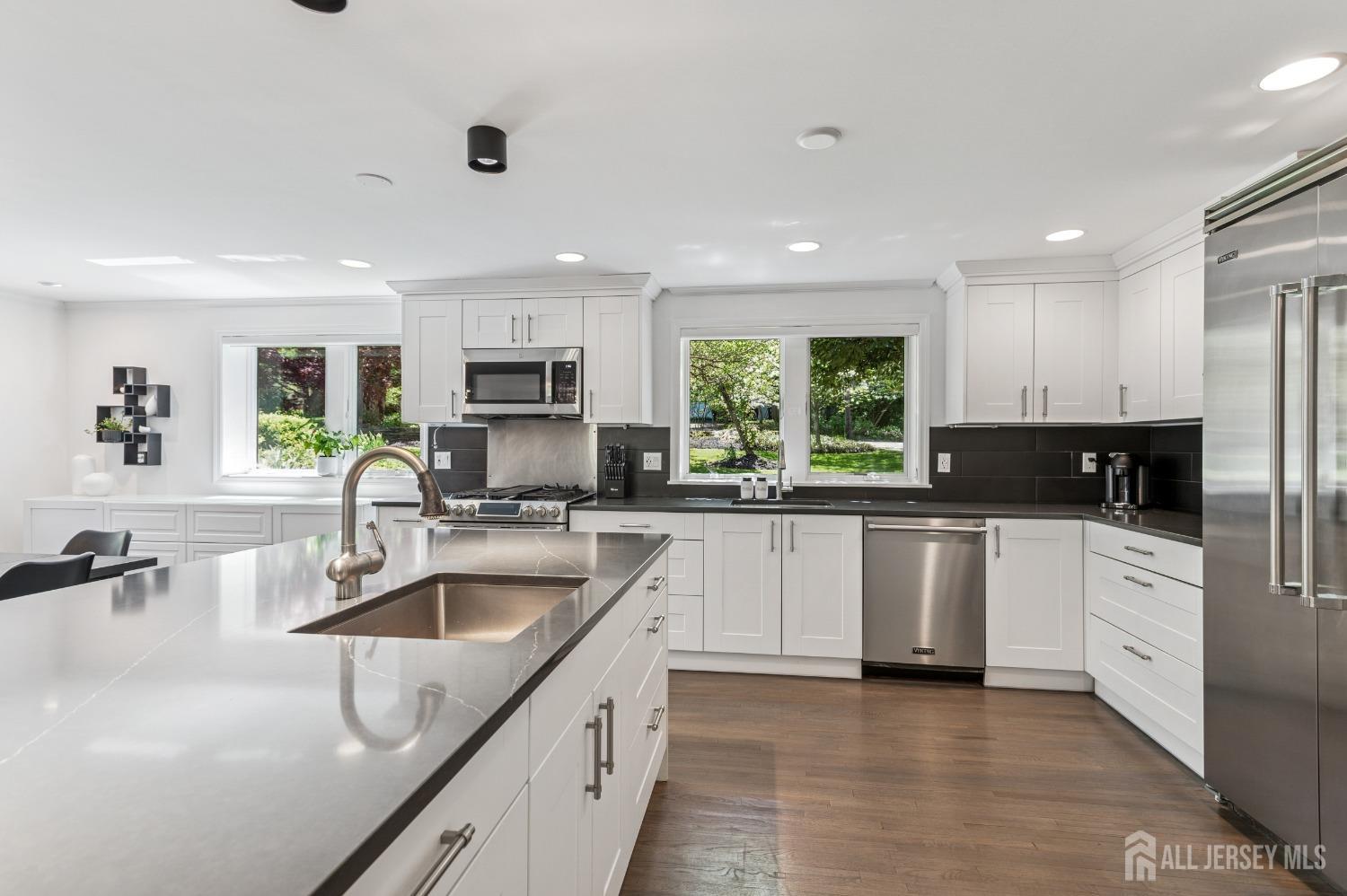 127 Wilson Road Princeton, NJ 08540 - Photo 6 of 51