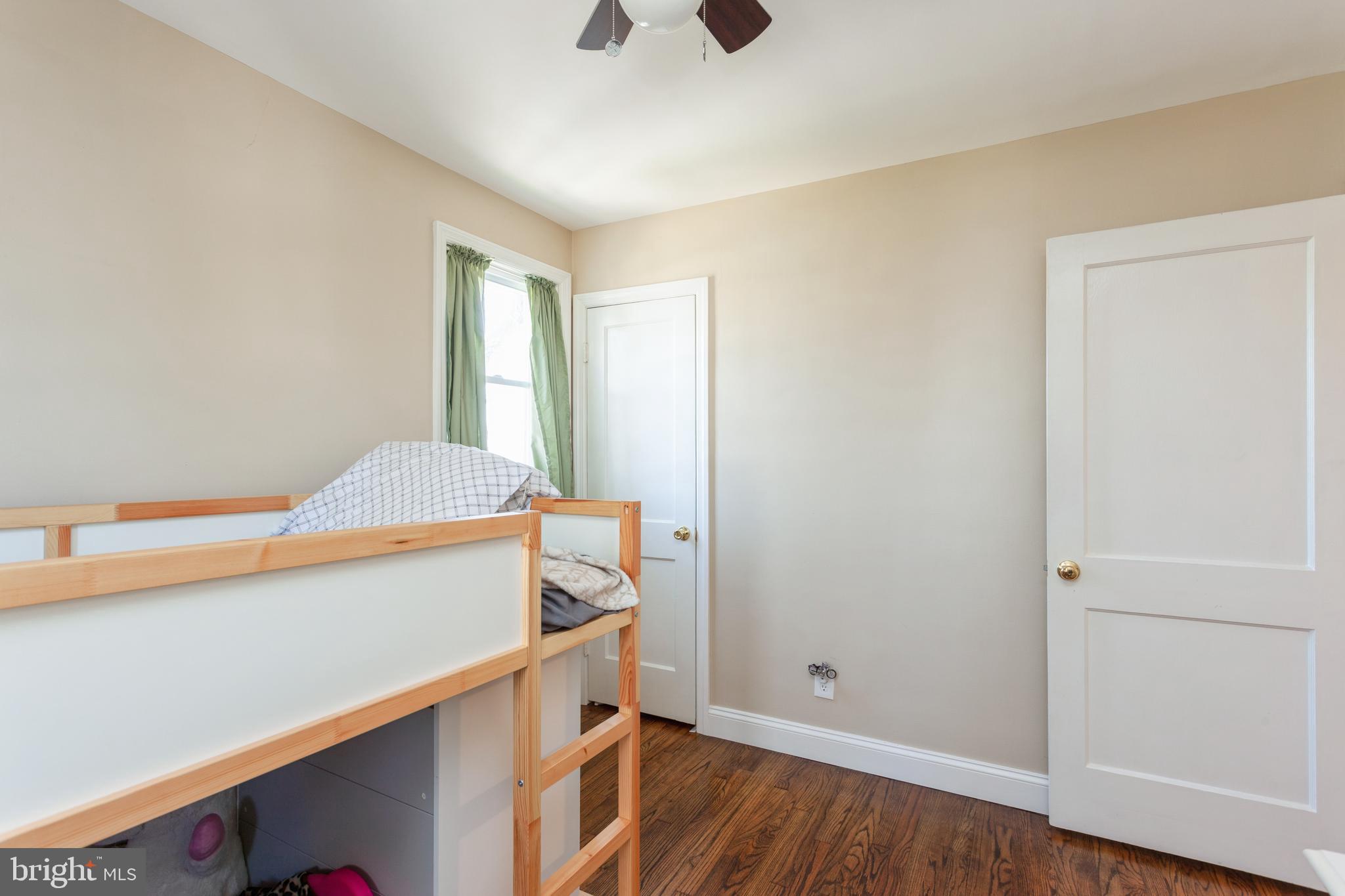 1800 Dunmere Road Baltimore, MD 21222 - Photo 26 of 40 Second bedroom view 3