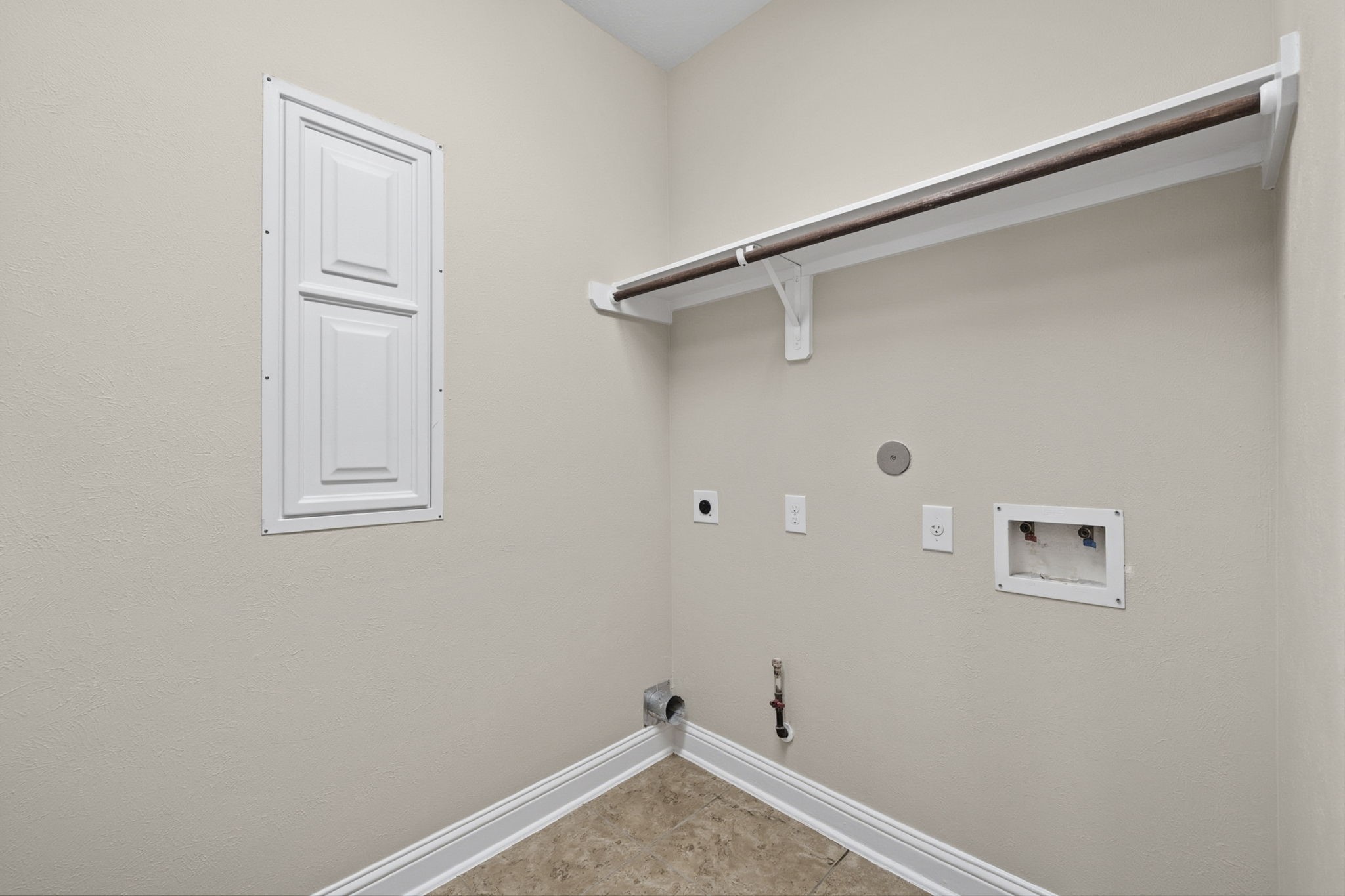 8507 Clarkman Ridge Lane Cypress, TX 77433 - Photo 31 of 48 a view of a small space