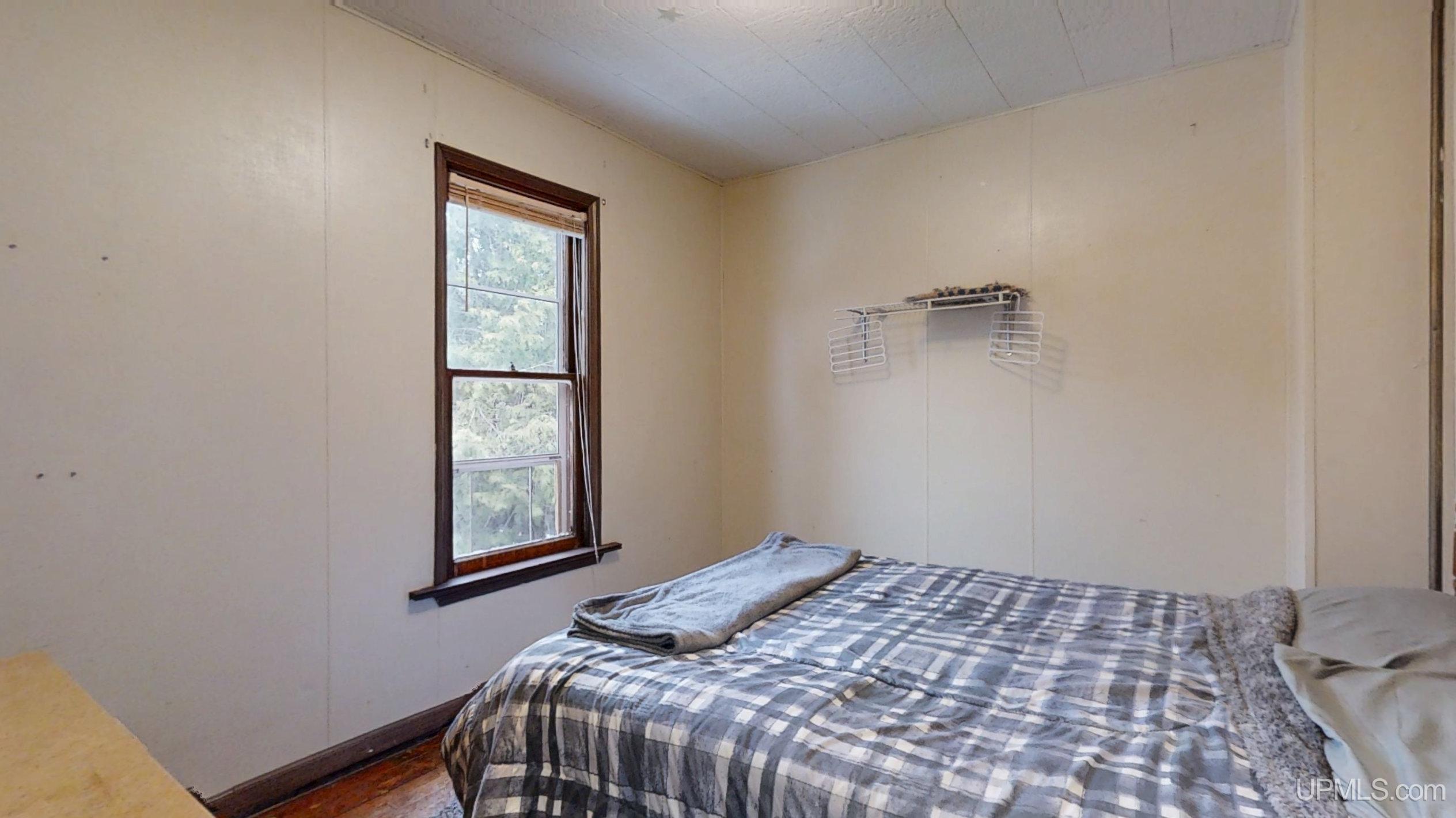 419 7th Street Calumet, MI 49913 - Photo 29 of 54