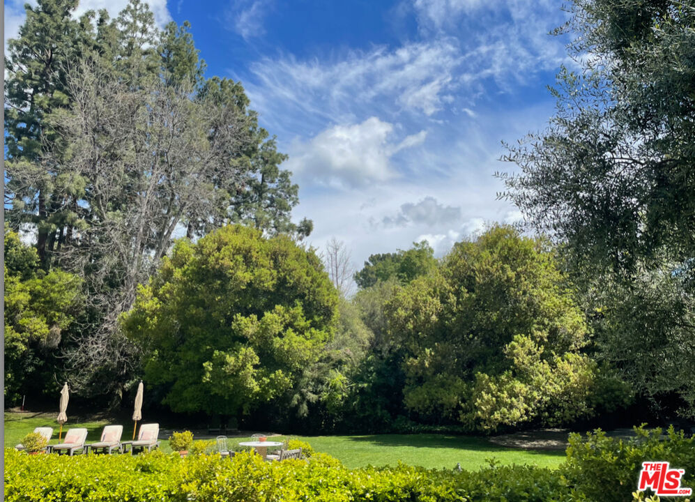 3326 Fryman Road Studio City, CA 91604 - Photo 17 of 27