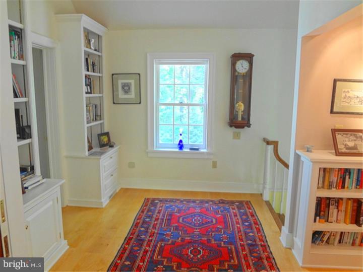 3461 Windy Bush Road New Hope, PA 18938 - Photo 9 of 25 Hallway