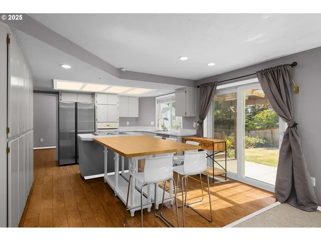 $715,000 | 3525 Northwest Lehman Place, Beaverton, OR 97006