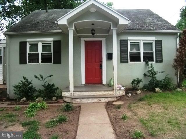 7729 Frederick Road Hyattsville, MD 20784 - Photo 1 of 12 Exterior (Front)