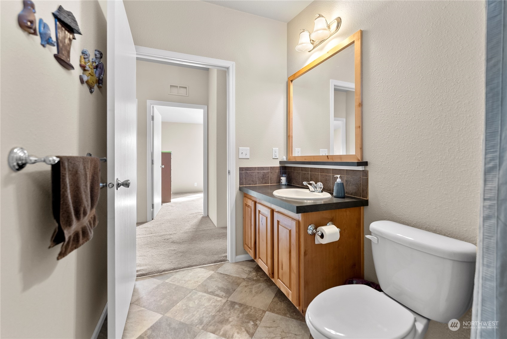 22 Foster Davis Road Winthrop, WA 98862 - Photo 23 of 40 Gallery Image 23
