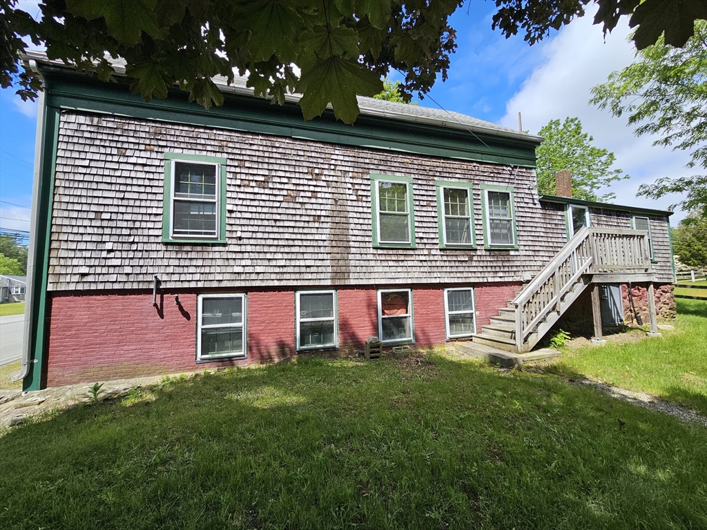 289 North Avenue Rochester, MA 02770 - Photo 7 of 24
