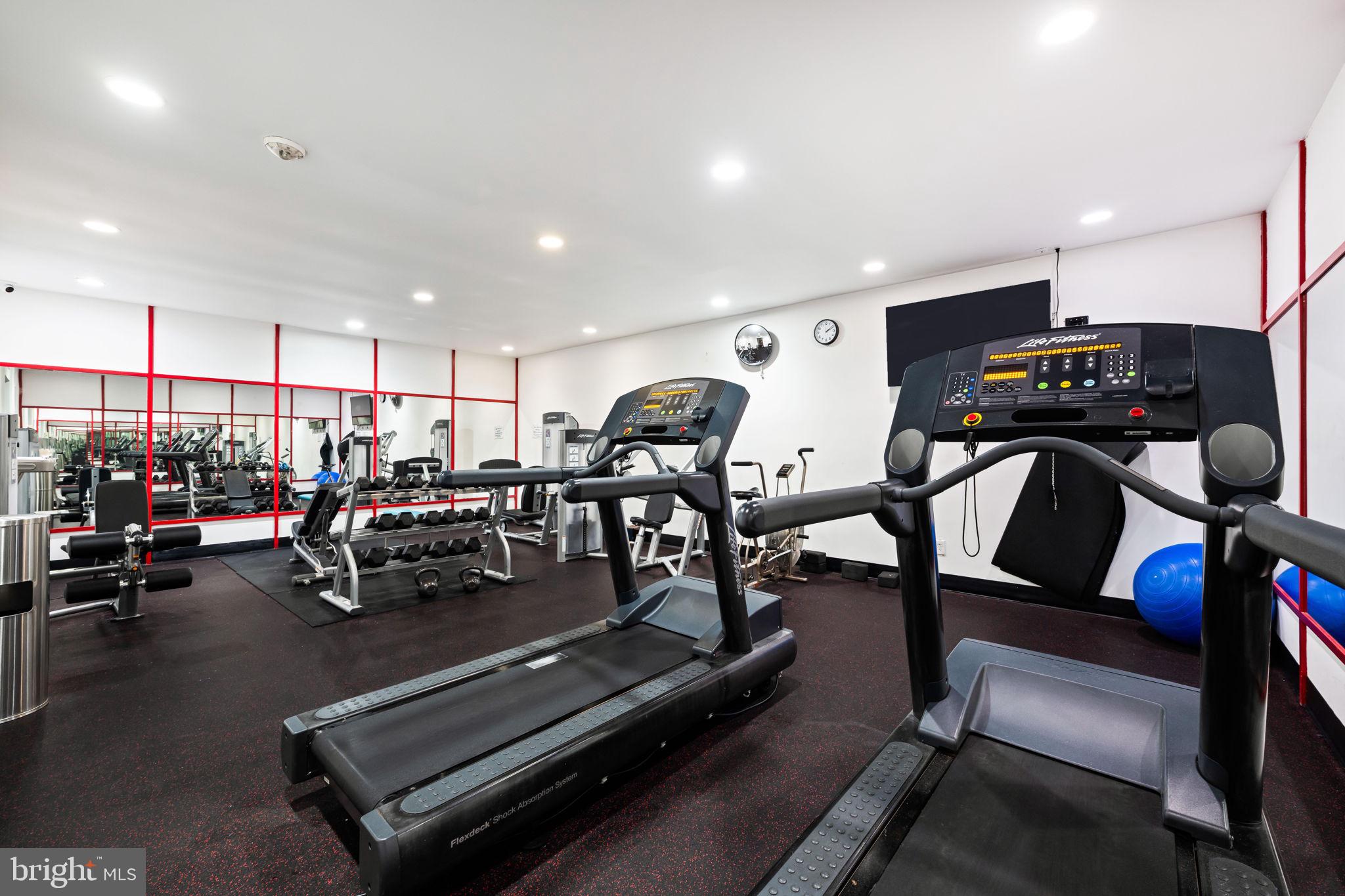 6101 Edsall Road, Unit 1212 Alexandria, VA 22304 - Photo 42 of 50