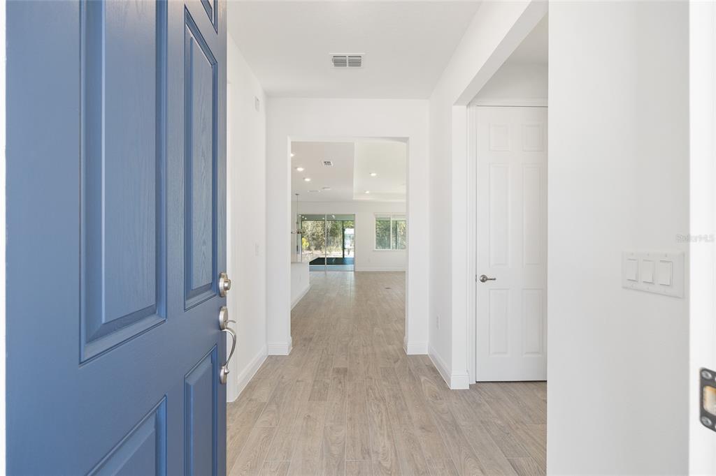 10044 Southwest 106th Circle Ocala, FL 34481 - Photo 8 of 42