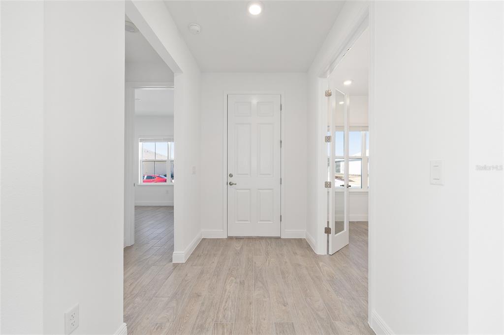 10044 Southwest 106th Circle Ocala, FL 34481 - Photo 9 of 42