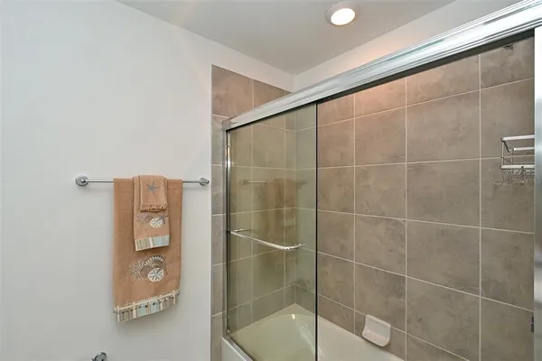 $6,000 | 18028 Gawthrop Drive, Unit 208, Lakewood Ranch, FL 34211