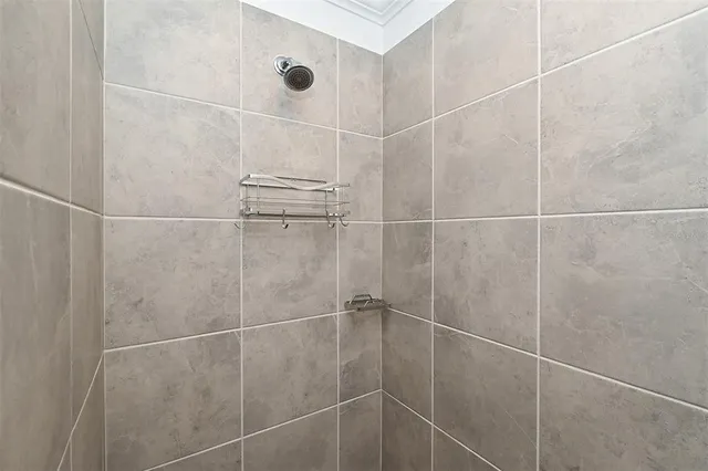 $6,000 | 18028 Gawthrop Drive, Unit 208, Lakewood Ranch, FL 34211