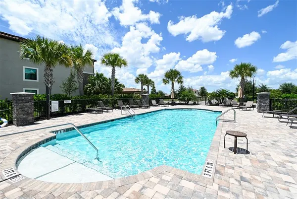 $6,000 | 18028 Gawthrop Drive, Unit 208, Lakewood Ranch, FL 34211