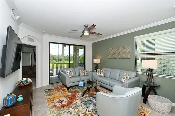 $6,000 | 18028 Gawthrop Drive, Unit 208, Lakewood Ranch, FL 34211