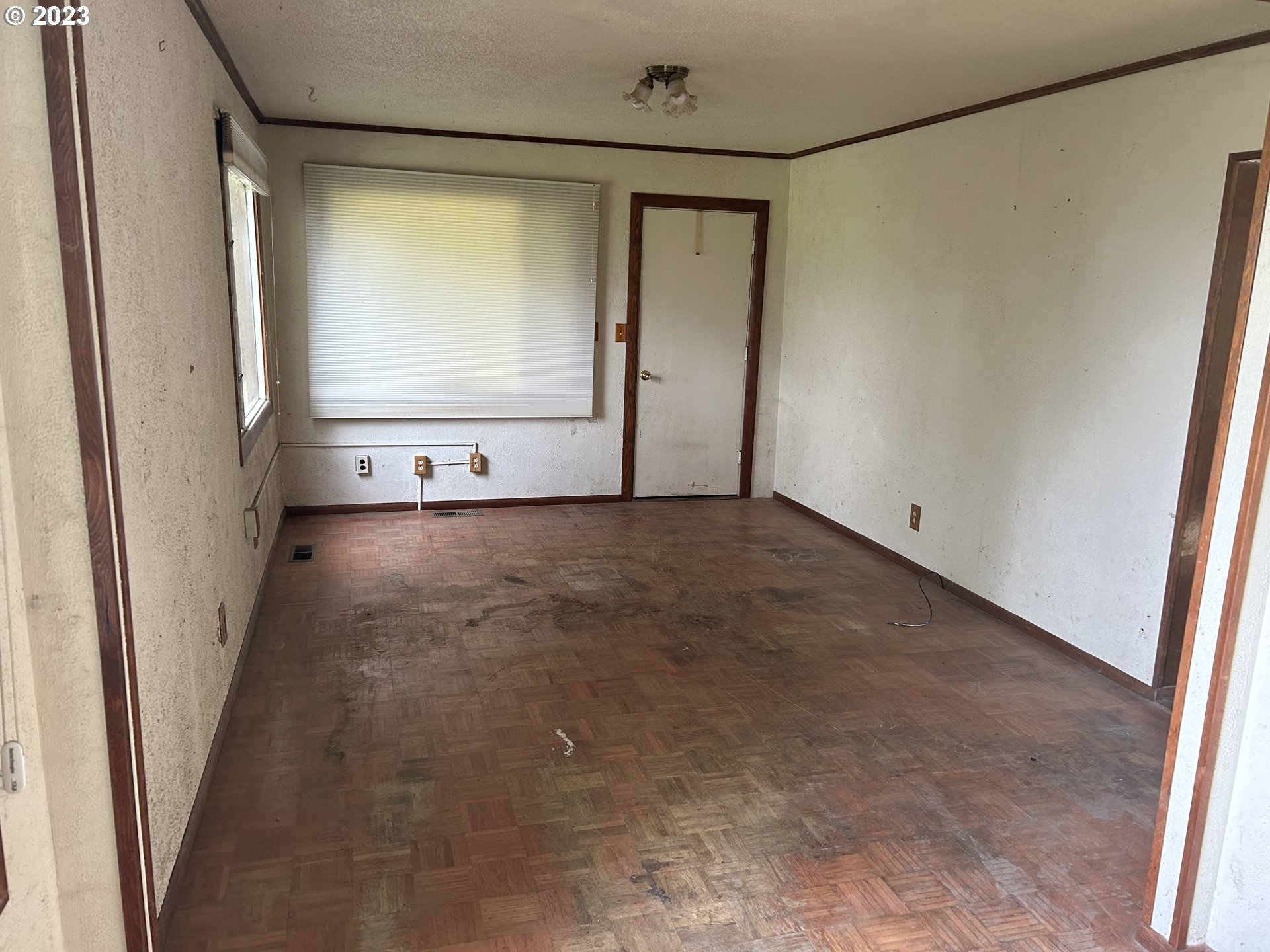 29521 Old Rainier Road Rainier, OR 97048 - Photo 4 of 5