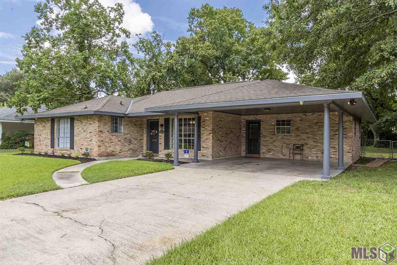10645 Rhus Fringe Drive Baton Rouge, LA 70816 - Photo 4 of 21 Double Carport