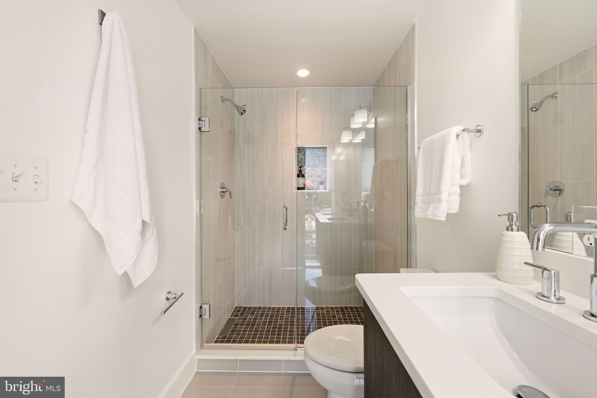 2014 Kalorama Road Northwest, Unit 8 Washington, DC 20009 - Photo 24 of 44 Gallery Image 24