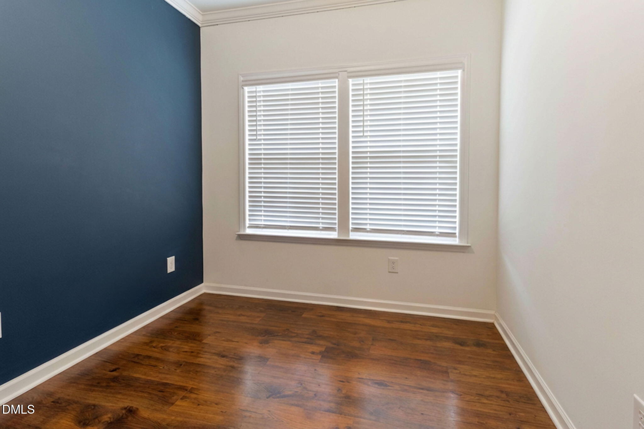 5410 Ripplebrook Drive Durham, NC 27712 - Photo 5 of 48 7-web-or-mls-IMG_2404RE