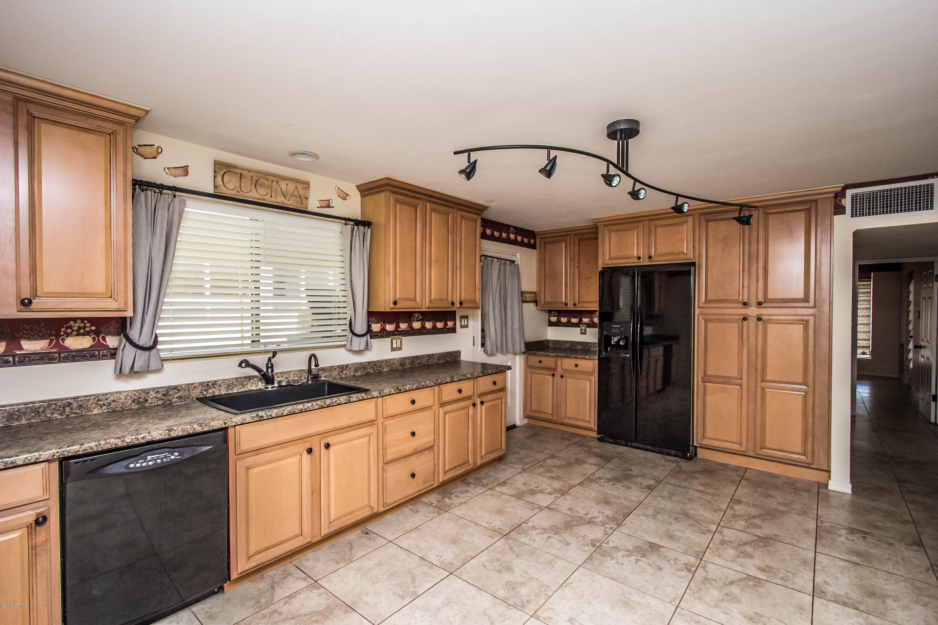 4346 East Coronado Road Phoenix, AZ 85008 - Photo 18 of 24 IMG_1642