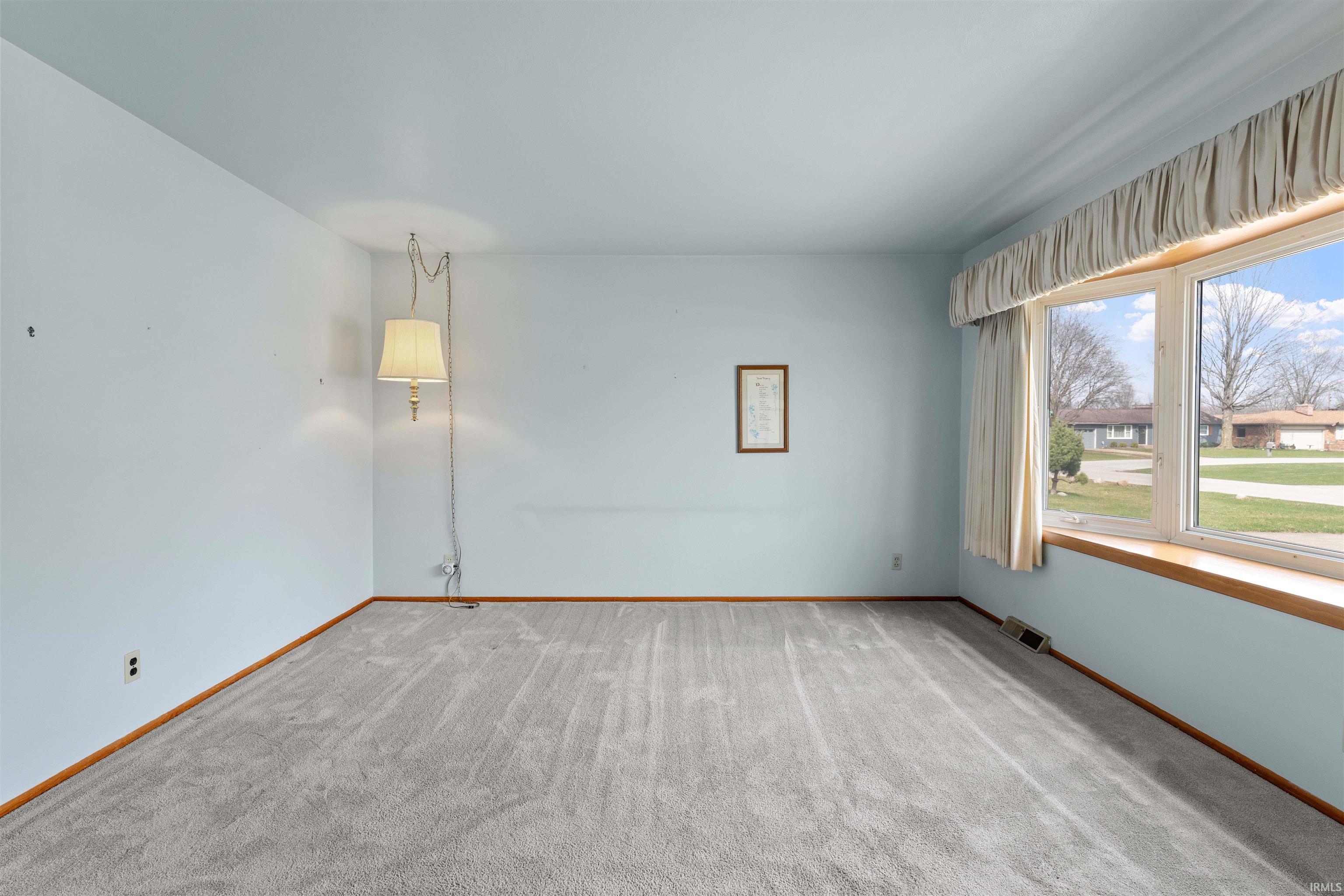 52235 Filbert Road Granger, IN 46530 - Photo 6 of 35 Gallery Image 6