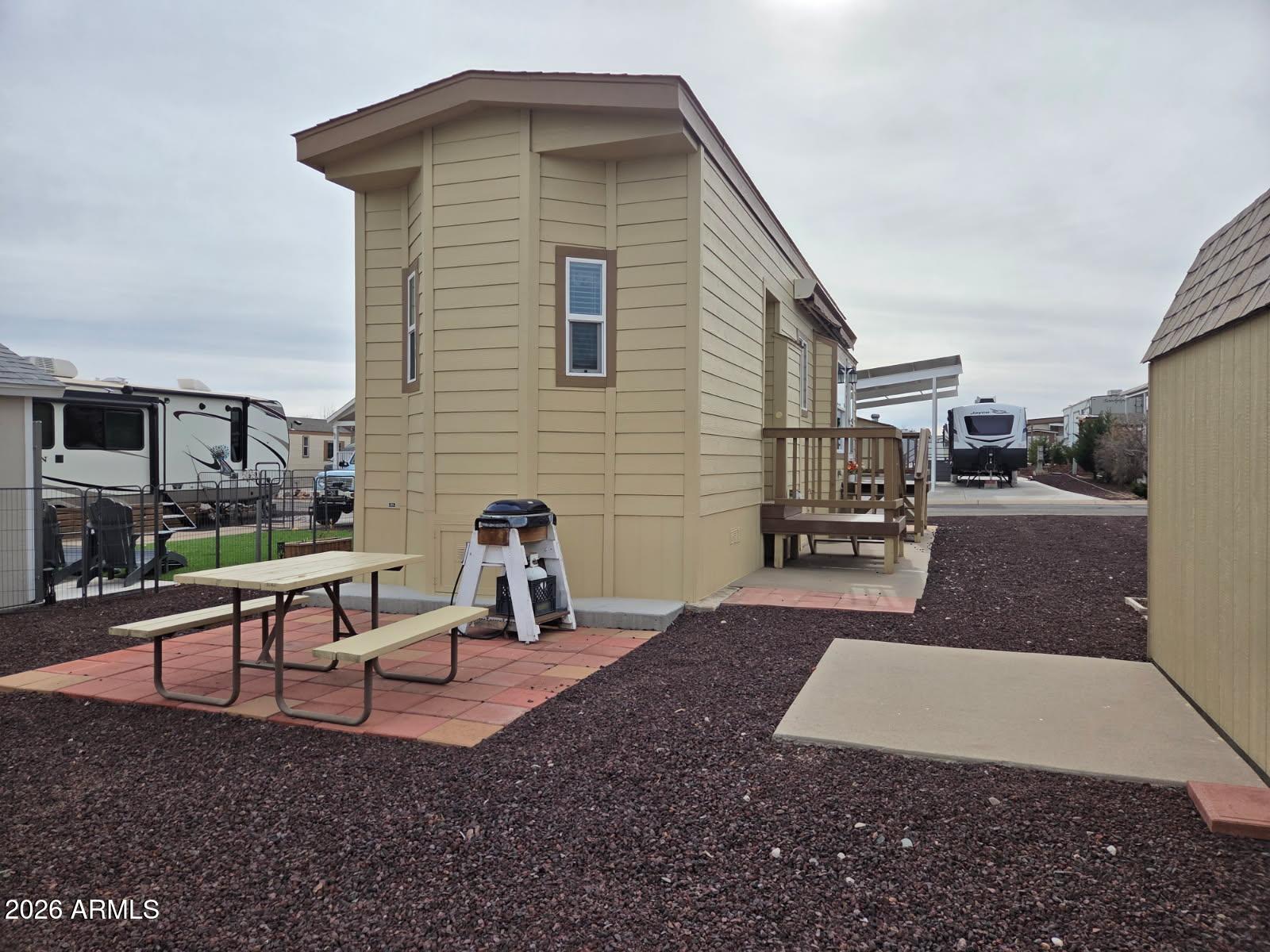 8242 Bogie Loop, Unit 239 Show Low, AZ 85901 - Photo 5 of 24 Back