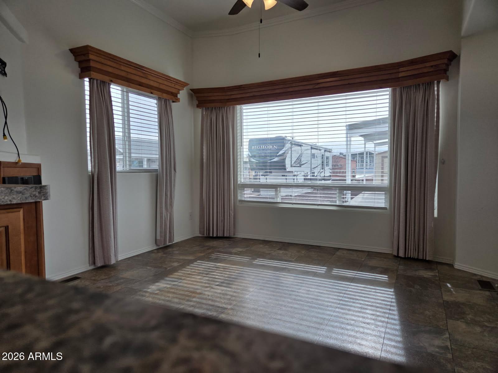 8242 Bogie Loop, Unit 239 Show Low, AZ 85901 - Photo 8 of 24 Living Room
