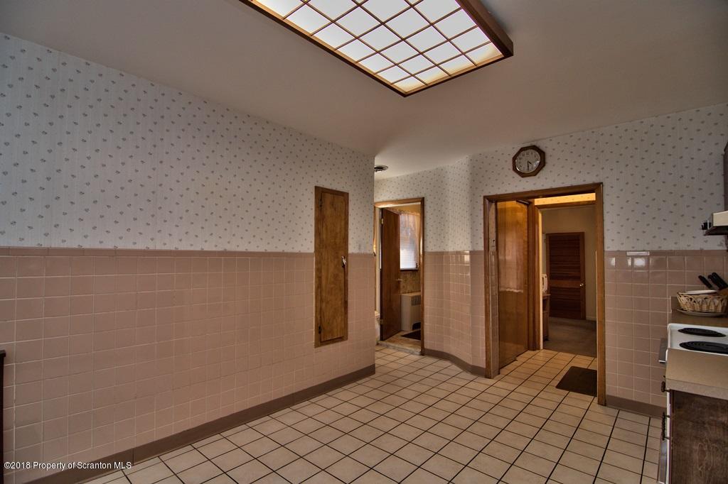 1237 Providence Road Scranton, PA 18508 - Photo 20 of 50 Gallery Image 20