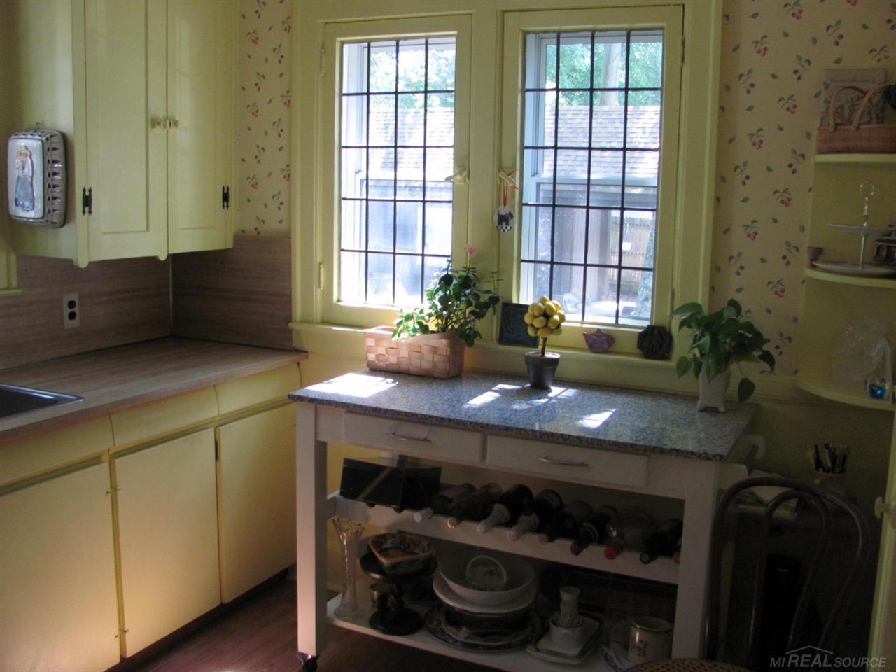 120 Mapleton Road Grosse Pointe Farms, MI 48236 - Photo 14 of 24