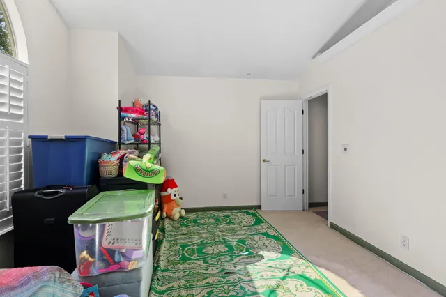 $690,000 | 2366 Templeton Drive, Redding, CA 96002