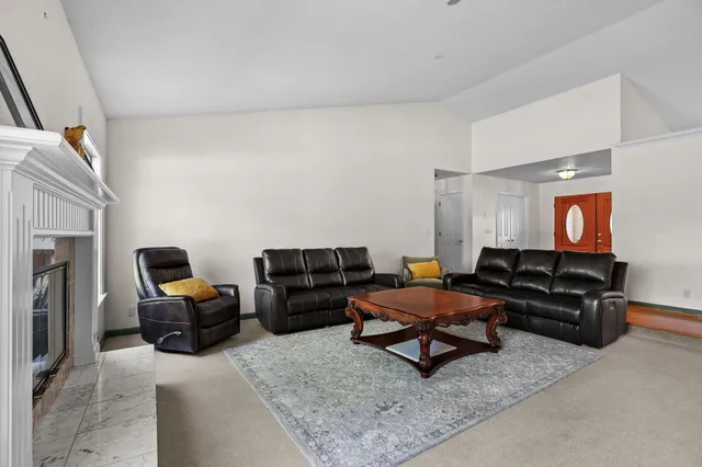 $690,000 | 2366 Templeton Drive, Redding, CA 96002