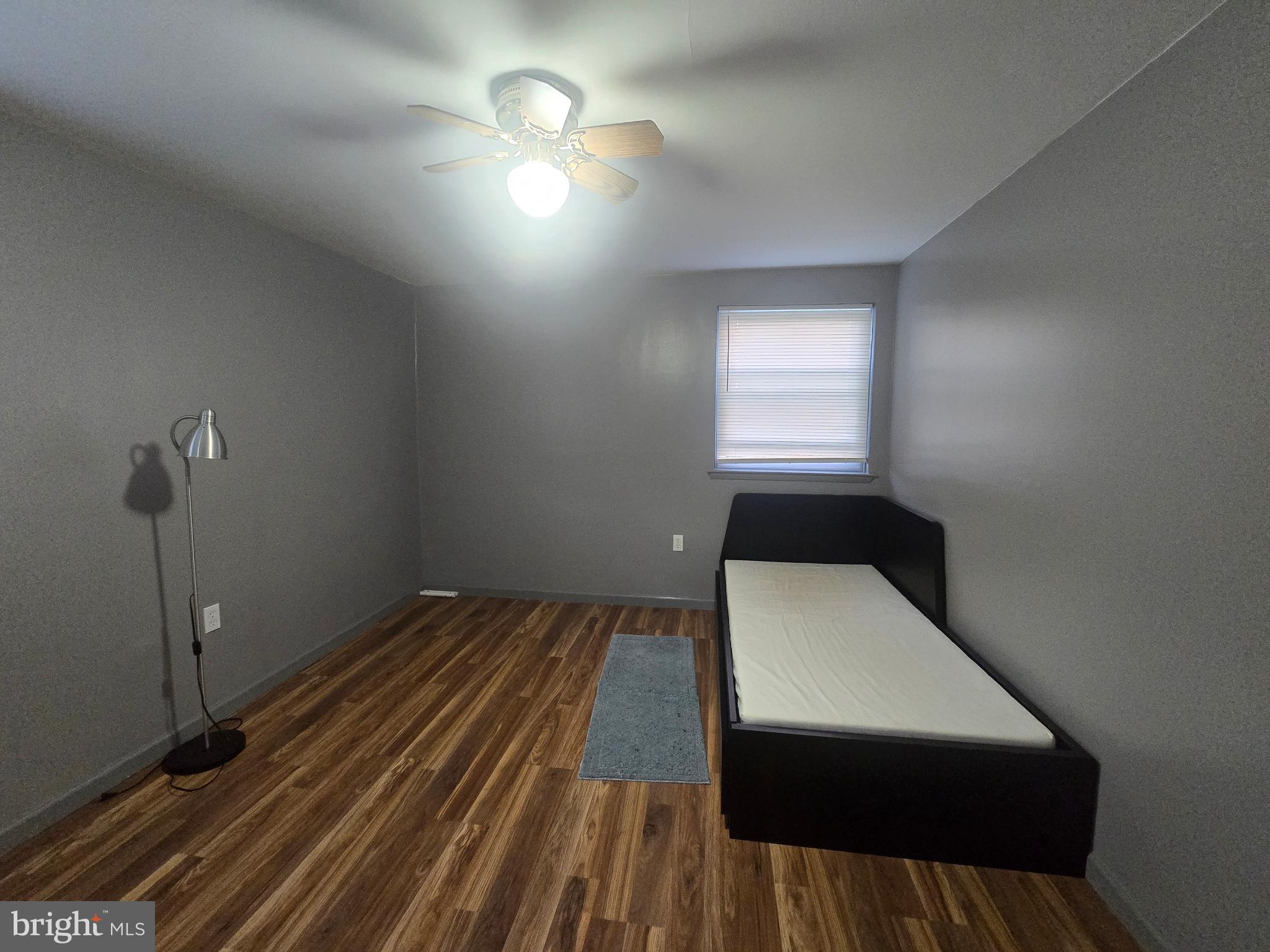 529 Foster Street Philadelphia, PA 19116 - Photo 11 of 17 a room with a bed and a window