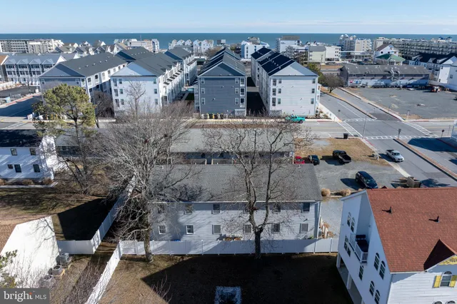 $320,000 | 204 143rd Street, Unit 103, Ocean City, MD 21842