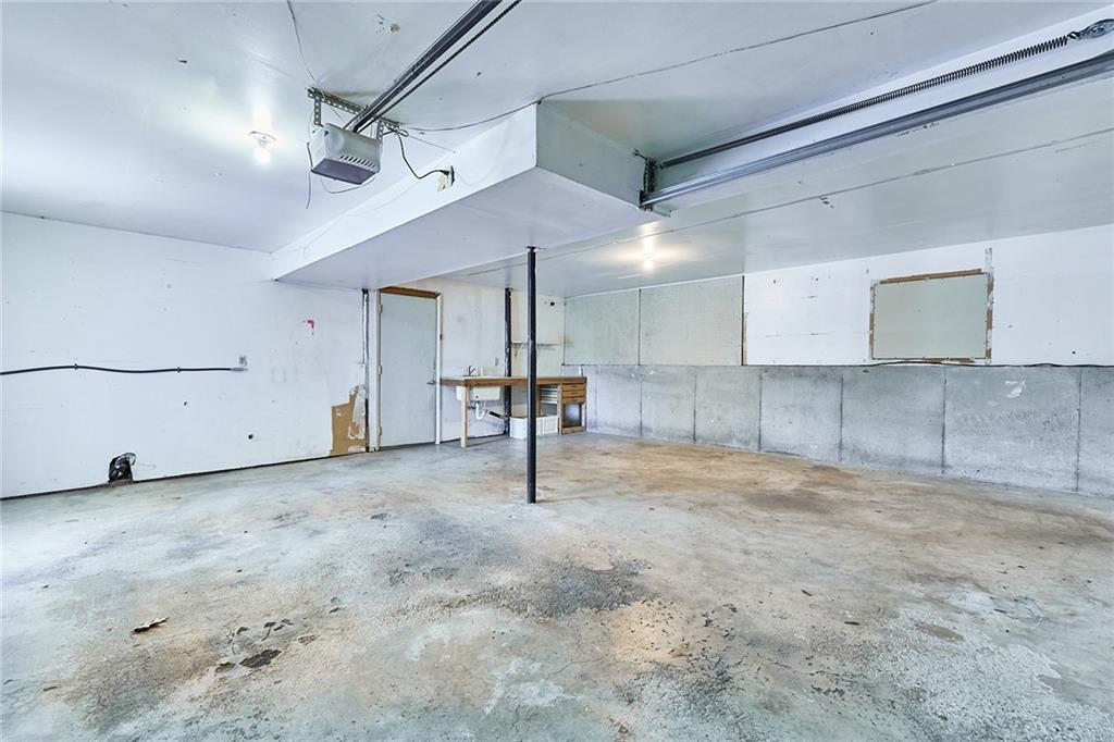 200 East Hulett Street Edgerton, KS 66021 - Photo 28 of 35