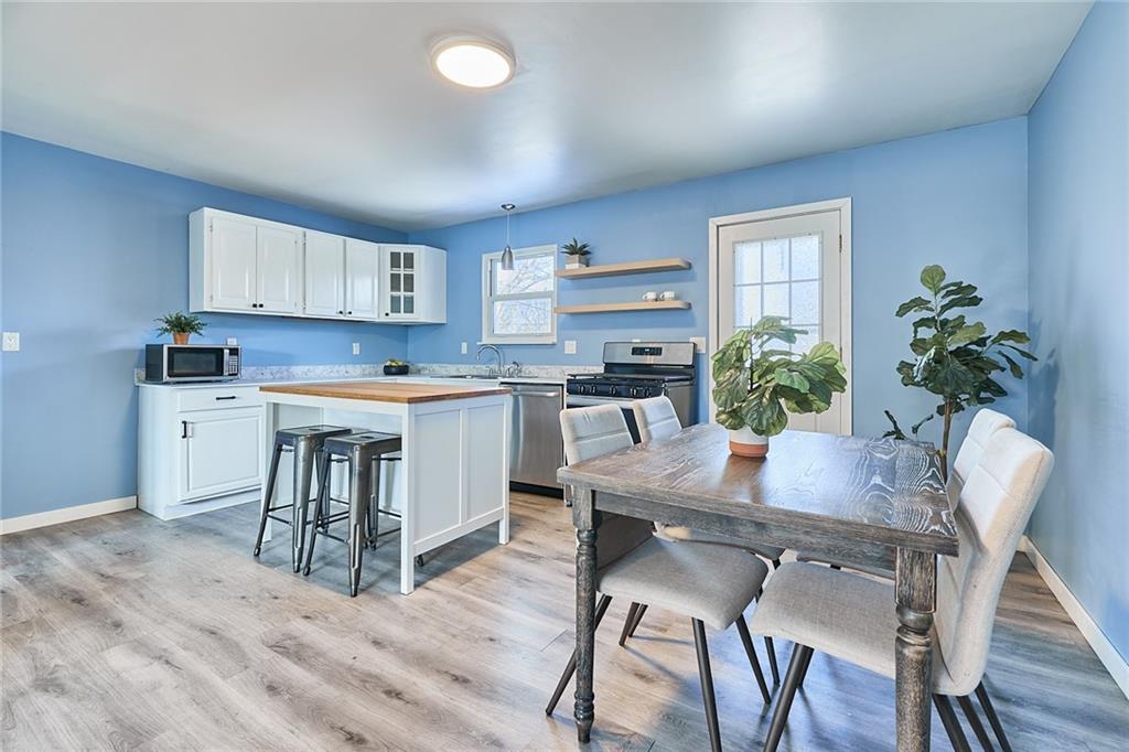 200 East Hulett Street Edgerton, KS 66021 - Photo 10 of 35