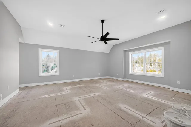 $869,900 | 17 Elm Court, Barrington, NH 03825