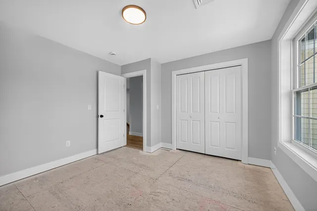 $869,900 | 17 Elm Court, Barrington, NH 03825